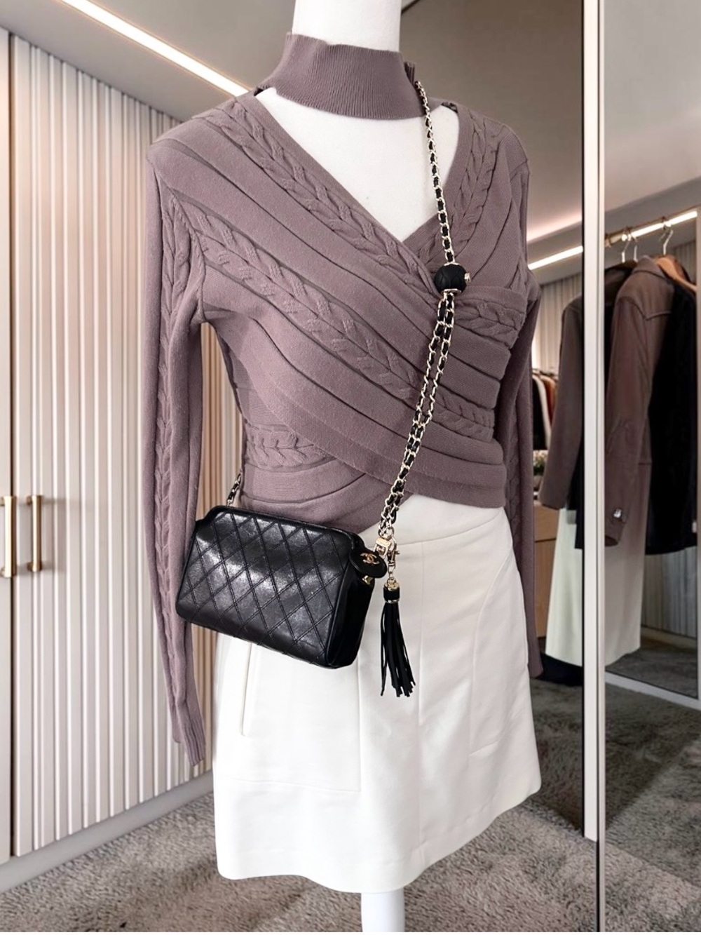 CHANEL Pouch Bag - Picture 11 of 15